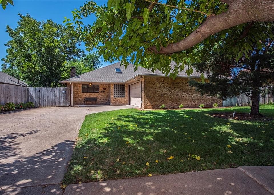 1st image of 3025 Beverly Dr