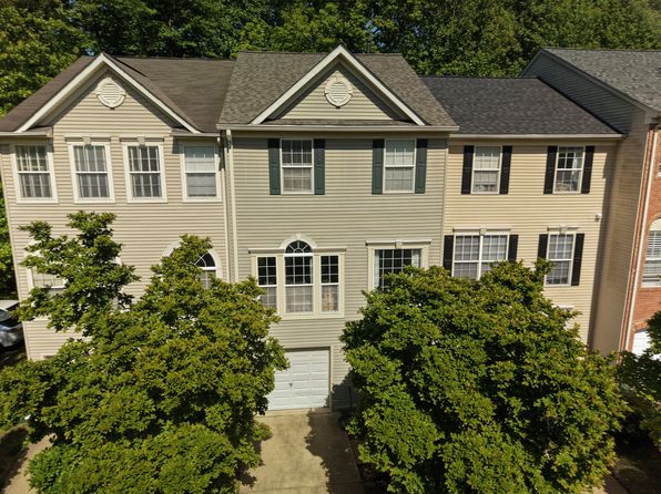 8369 Jovin Cir