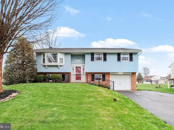 2225 Brockton Rd, Lancaster, PA 17601