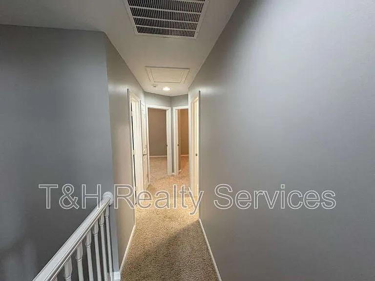 9059 Rider Dr — Photo 14
