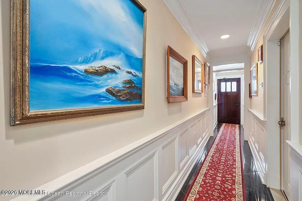 3 bed, 3.5 bath, 604 sqft, $5,250 — Photo 4