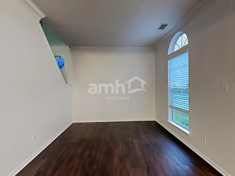 13929 Hatton Cross Dr — Photo 6
