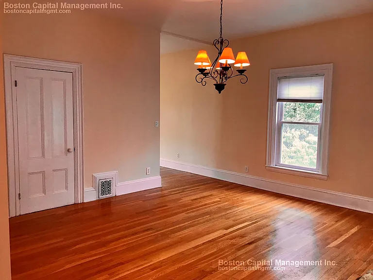 674 Main St — Photo 14