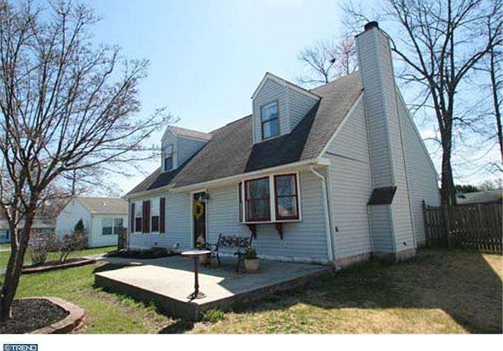 1st image of 128 Medley Dr
