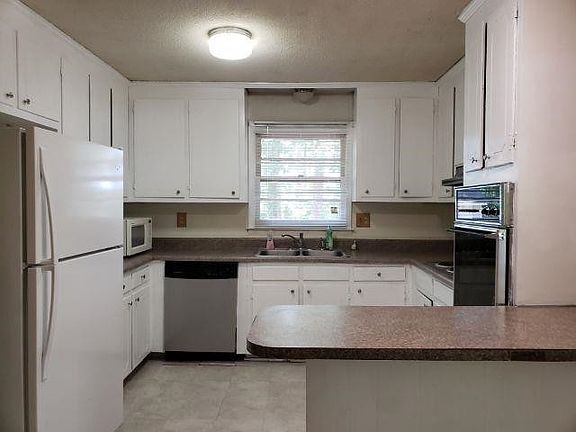 1133 Evans Rd Cary NC 27513 MLS #2489886 Zillow 1133 Evans Rd Cary NC 27513 MLS #2489886 Zillow