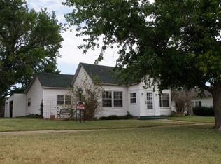 523 N Main St, Thomas, OK 73669