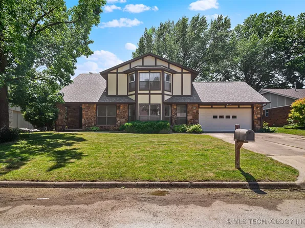 8838 E 63rd St, Tulsa, OK 74133