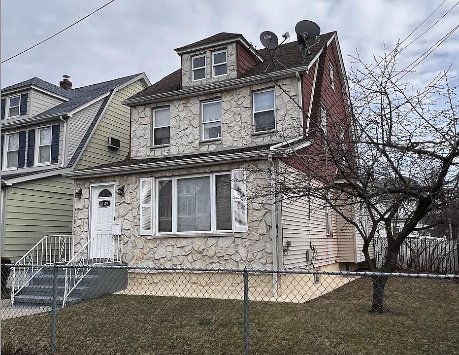 1st image of 88-49 237th St