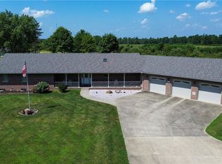 6424 Weaver Rd, Berlin Center, OH 44401