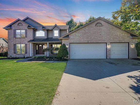 2nd image of 109 Callaway Ct