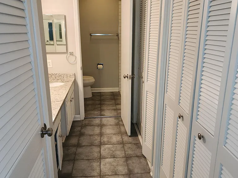 67 Montre Sq NW #1 — Photo 15
