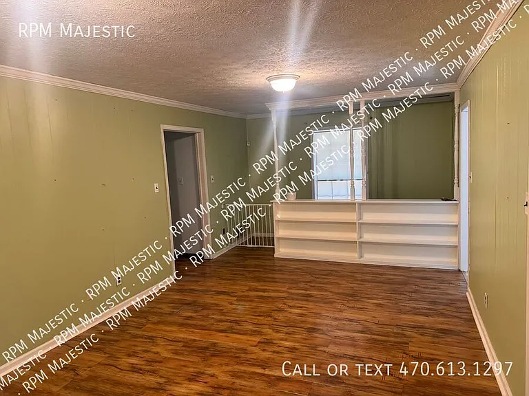 3518 Moonlight Ct — Photo 6