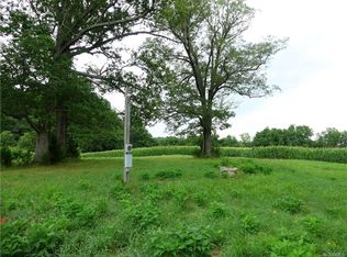 1630 River Rd, Farmville, VA 23901