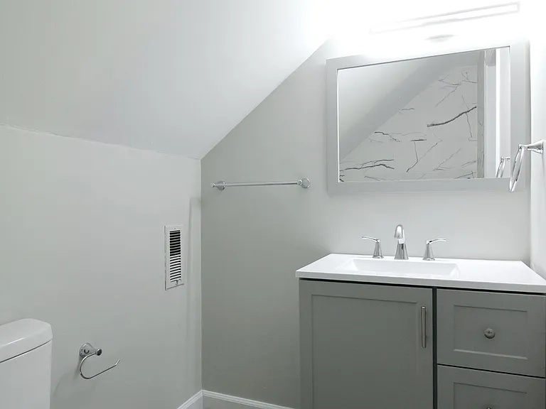 1889 Aztec Dr — Photo 14
