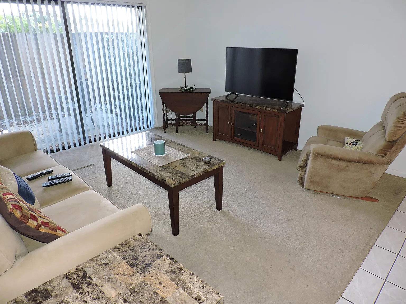 2 bed, 2.0 bath, 1000 sqft, $2,100 — Photo 3