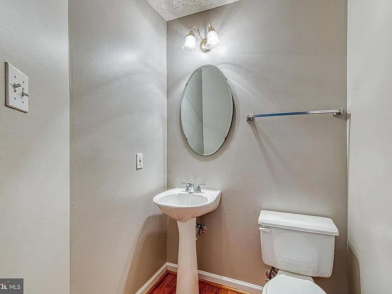 27 Silver Birch Ct — Photo 6
