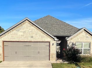 4904 Terlingua Dr, Granbury, TX 76048