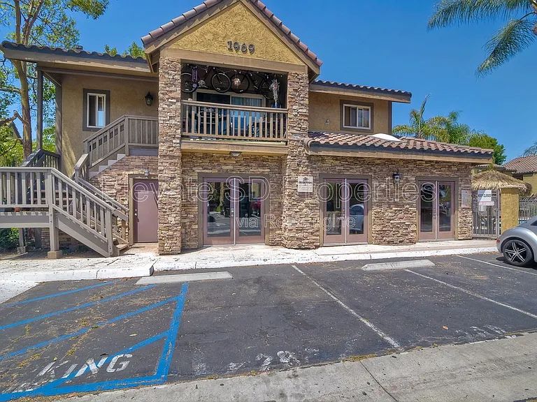 Playa Blanca Apartment Homes — Photo 43