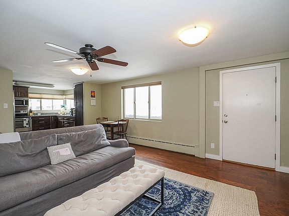 5th image of 1244 E Malvern Ave