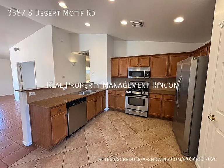 3587 S Desert Motif Rd — Photo 7