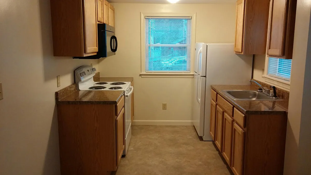 Building Photo - 23 Kirkland St #23
