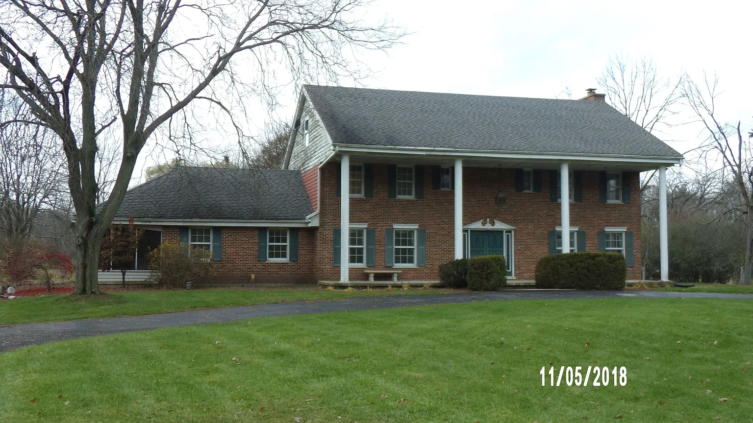 41 Spring Ln photo 1