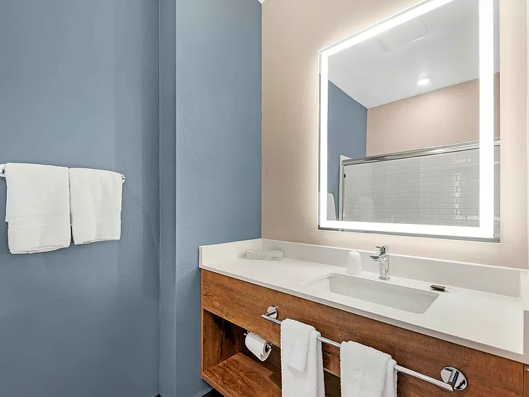 Studio Suite - 1 King Bed