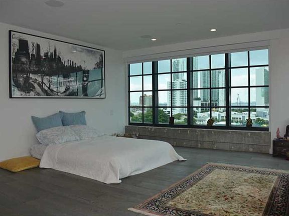 5th image of 1749 Miami Ct #607