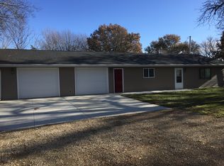 201 E 3rd St, Everly, IA 51338