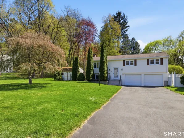 34 Kenneth Drive, Vernon, CT 06066
