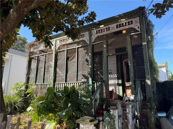 3209 Laurel St, New Orleans, LA 70115