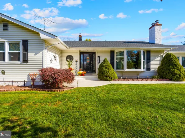 428 Stony Hill Rd, Yardley, PA 19067
