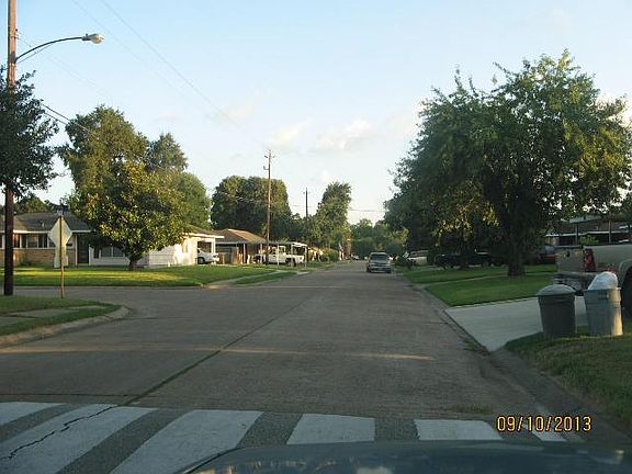 4th image of 1650 Belin Dr