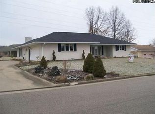 112 Dale Ave NW, Strasburg, OH