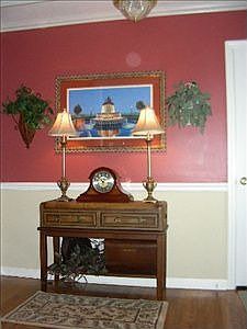 4th image of 303 Robinall Dr