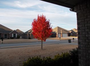119 E Elmira Pl, Broken Arrow, OK 74012