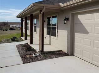 245 Latham Ln, Rhome, TX 76078