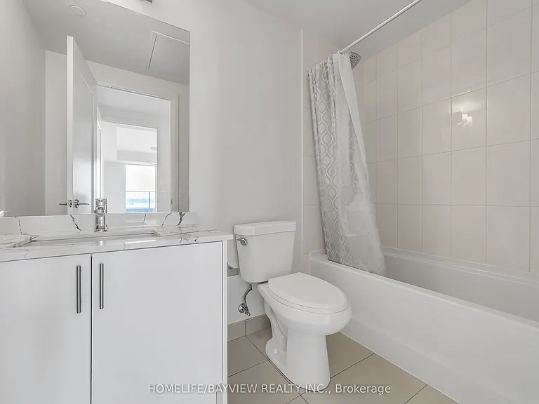 8960 Jane St #228 — Photo 16