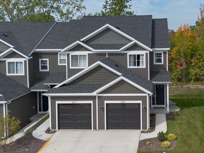 2268 Watertown Way NE, Grand Rapids, MI, 49505