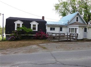 6 Elm St, Mercer, ME 04957