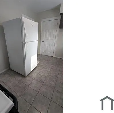 2248 East Ave — Photo 11