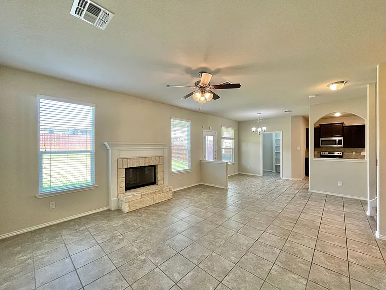 3311 Lorne Dr — Photo 11