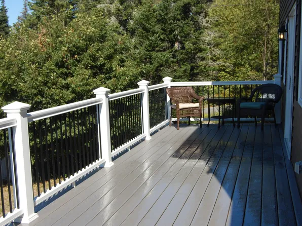 48 Kingsley Farm Road, Gouldsboro, ME 04607