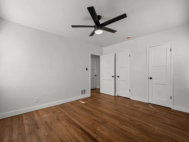 4320 Santa Rosalia Dr — Photo 25