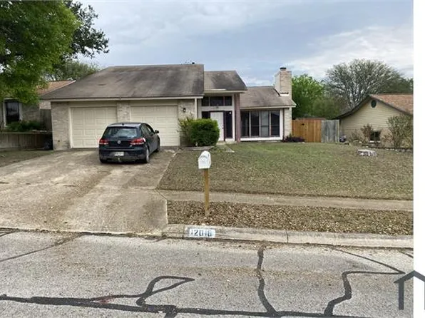 12018 Woodsrim St, Live Oak, TX 78233