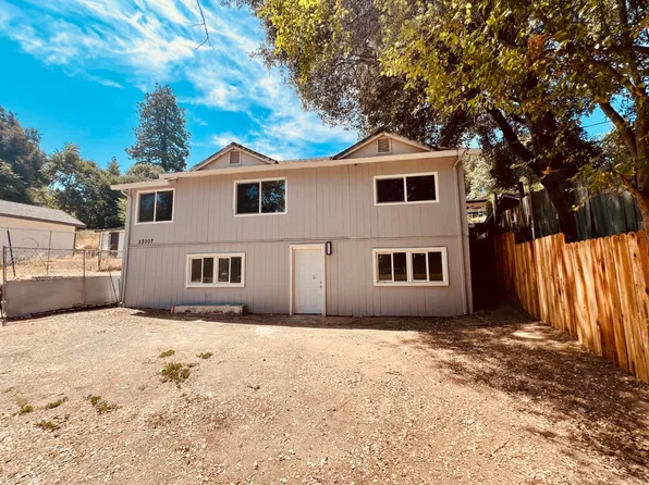 23007 Oak Trl, River Pines, CA 95675