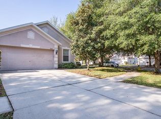 5830 Wrenwater Dr, Lithia, FL 33547