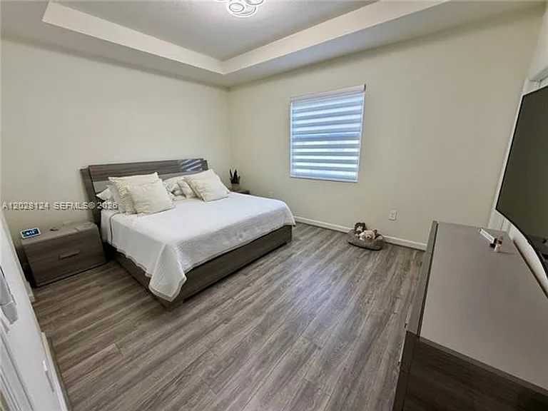 11445 W 33rd Ln — Photo 34