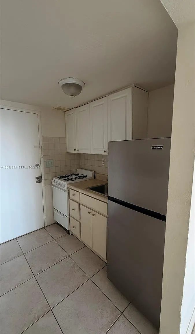 Amd Pl Of 2nd Ocean Front — Photo 2