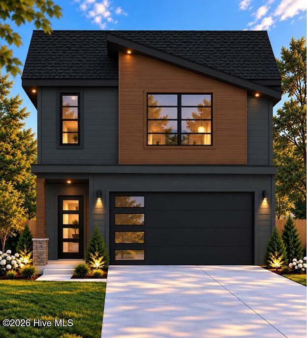 2nd image of 1011 Maplewood Dr
